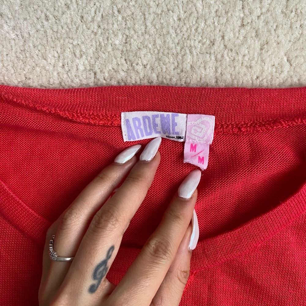 Red Tanktop - Picture 3 of 4